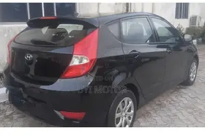 Hyundai Accent SE 2012 Black