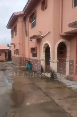 6bdrm Duplex in Not Estate, Akowonjo for sale