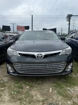 Toyota Avalon XLE 4dr Sedan (3.5L 6cyl 6A) 2015 Gray