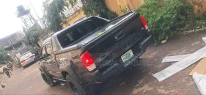 Toyota Hilux Both Cover and Back Bumper