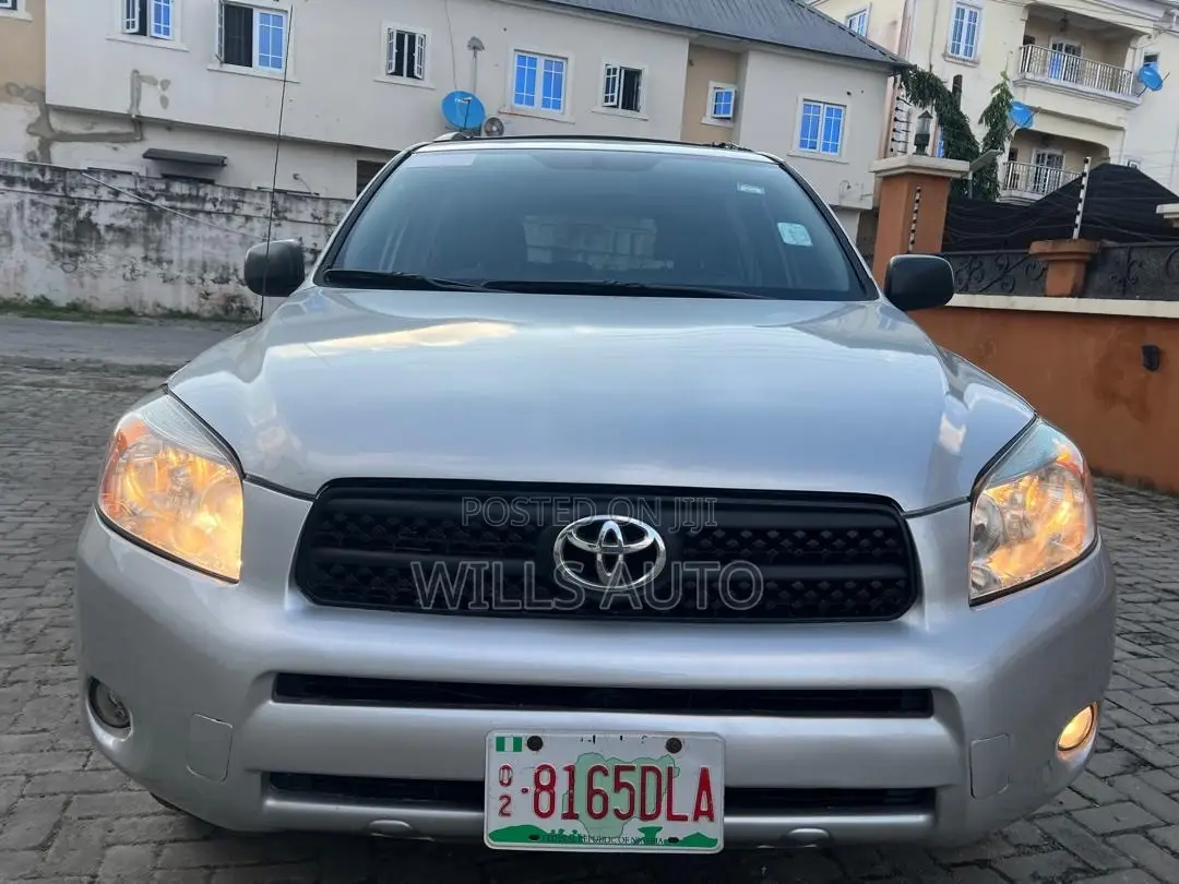 Toyota RAV4 2008 Silver