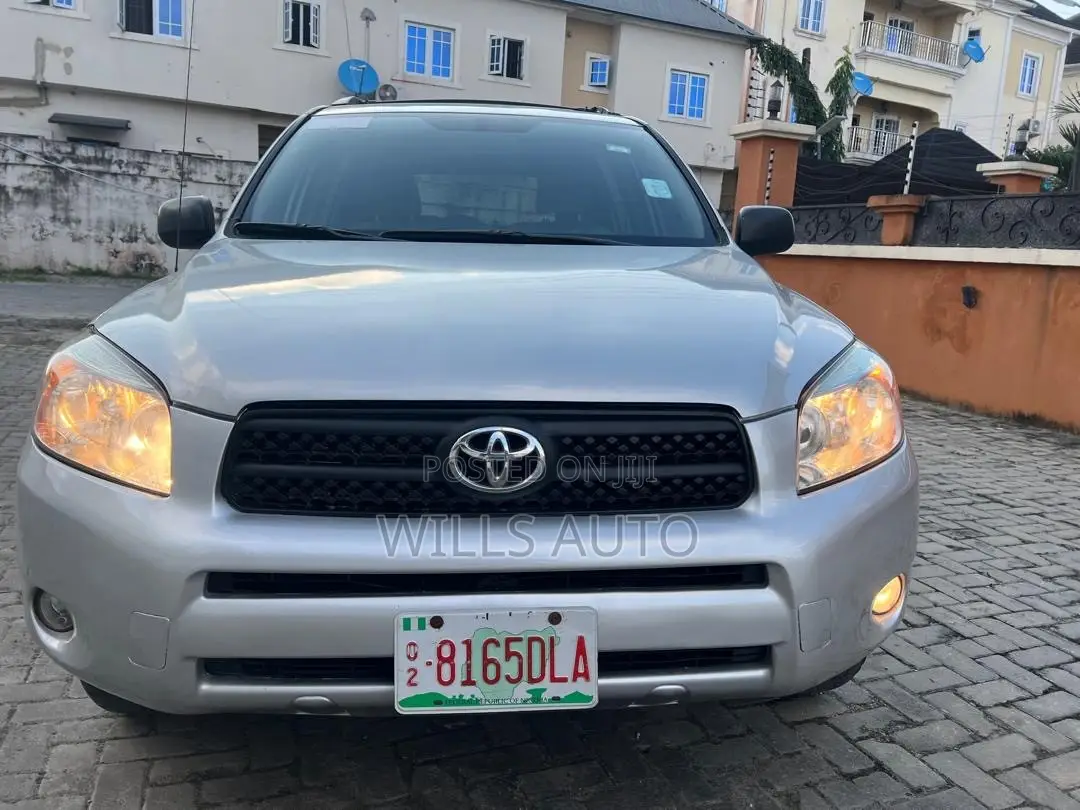 Toyota RAV4 2008 Silver