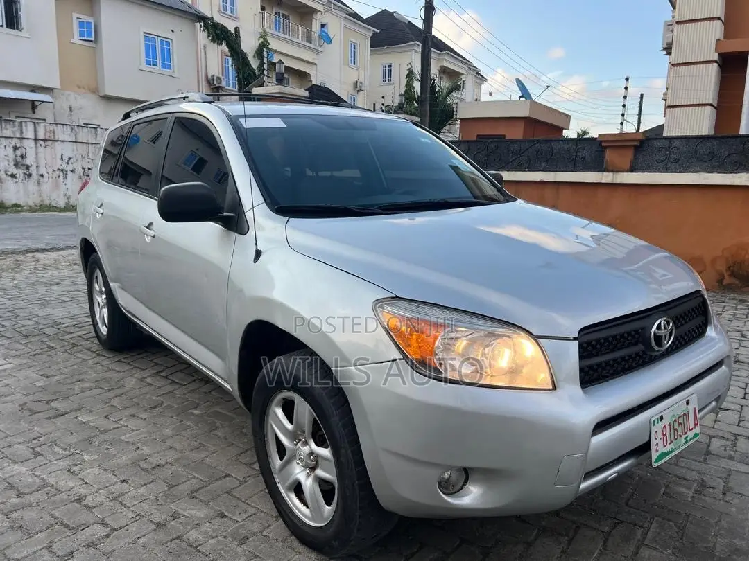 Toyota RAV4 2008 Silver