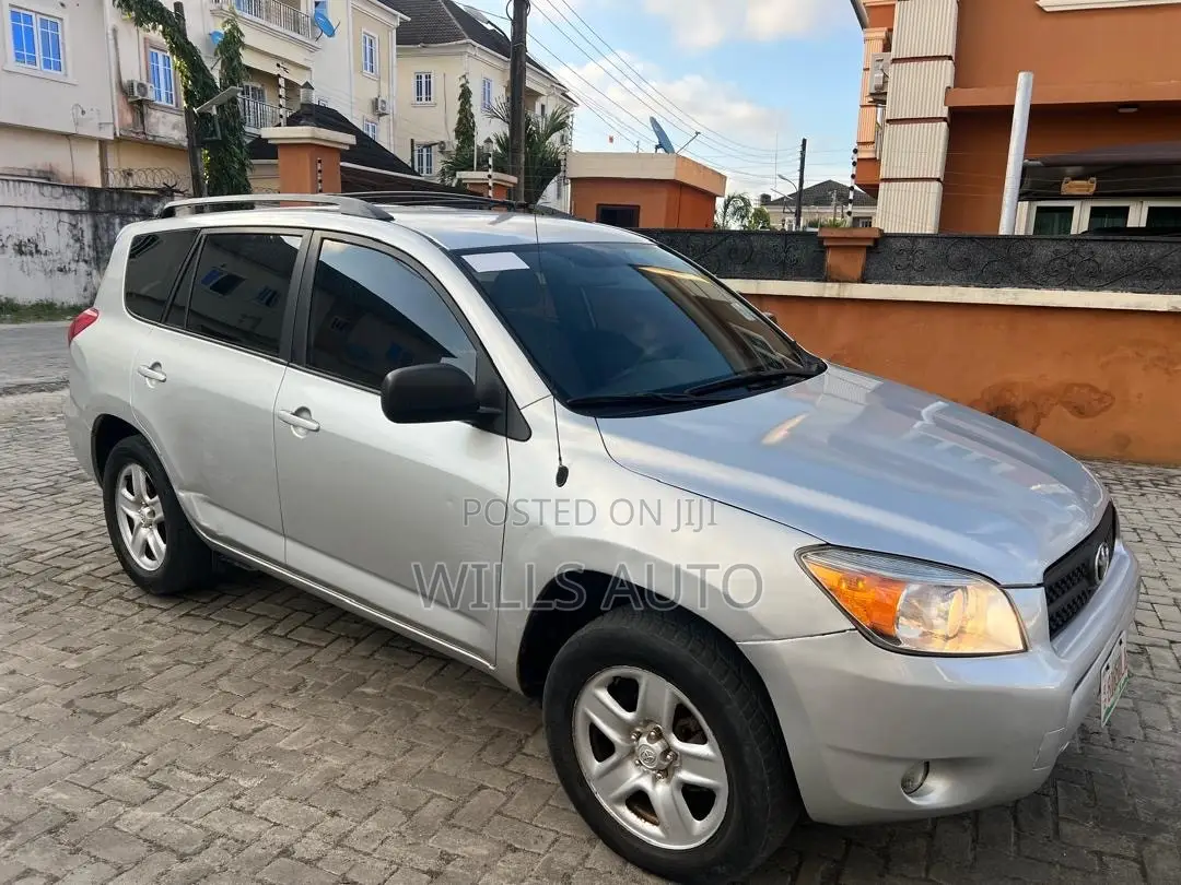 Toyota RAV4 2008 Silver