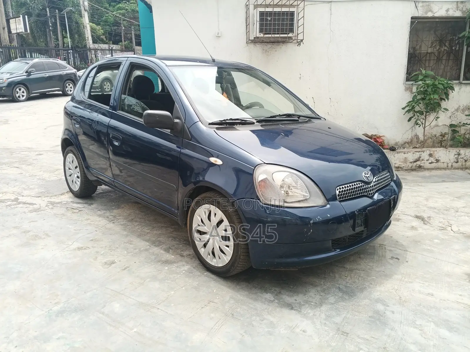 Toyota Yaris 2003 Blue