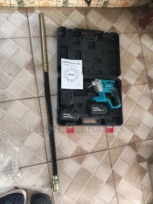 Battery Concrete Vibrator Machine