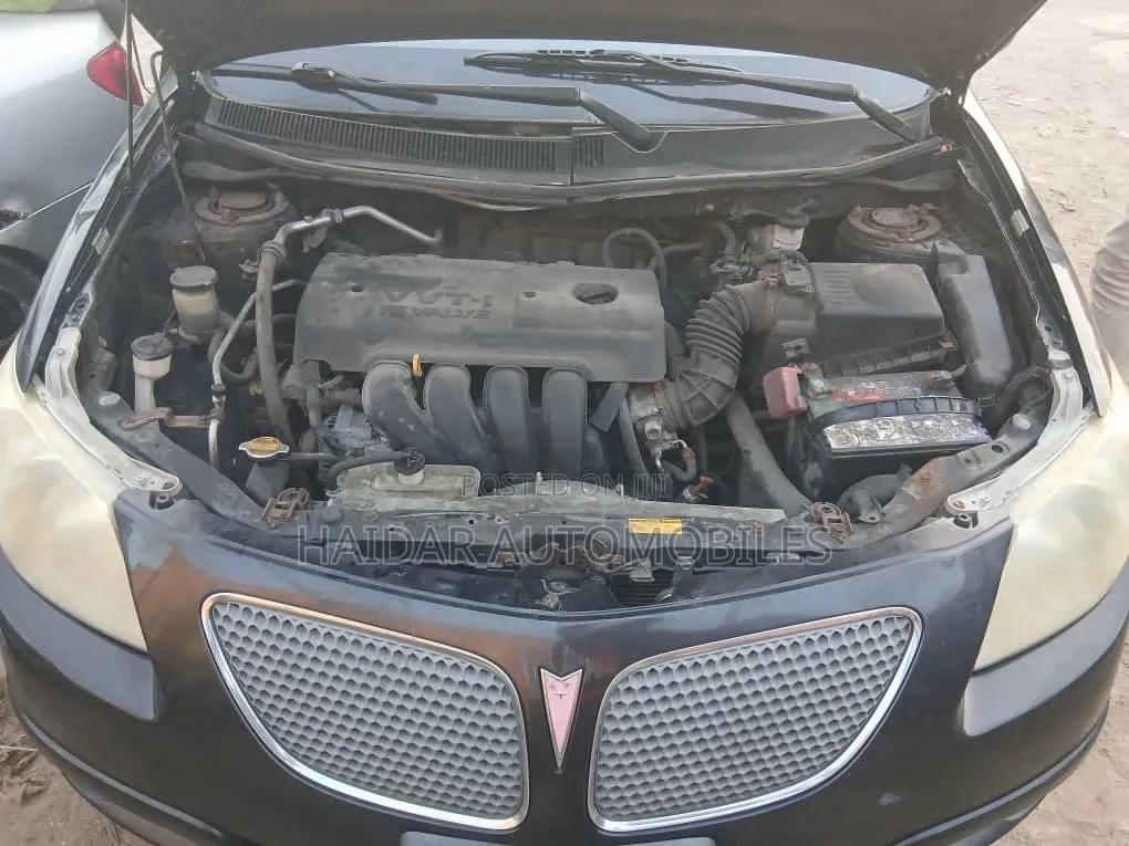 Pontiac Vibe AWD 2006 Black