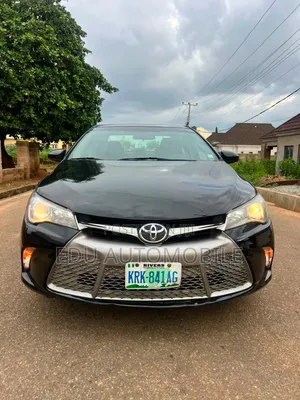 Toyota Camry 2016 Black