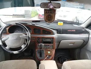 Kia Sedona 2005 Red