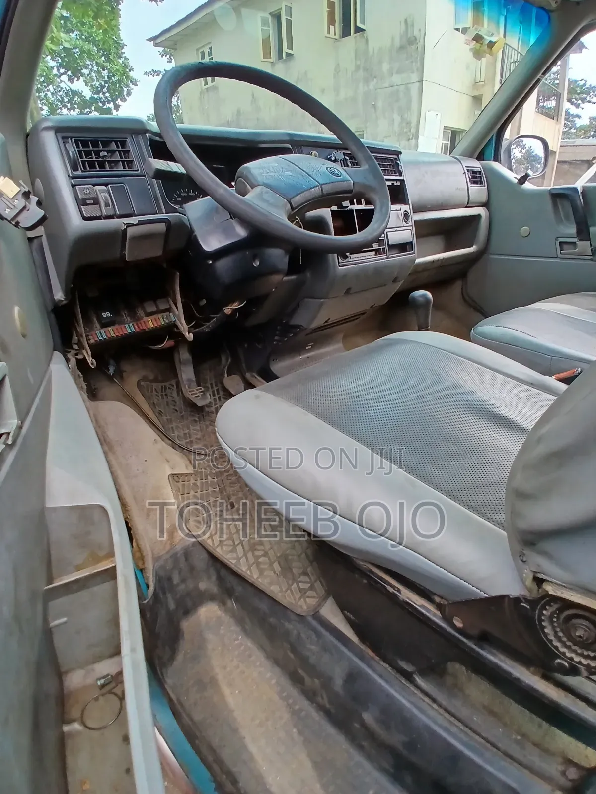Volkswagen Transporter 1998 Grey
