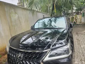 Lexus LX 570 (5 seats) AWD 2019 Black