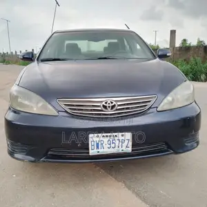 Toyota Camry 2005 Black