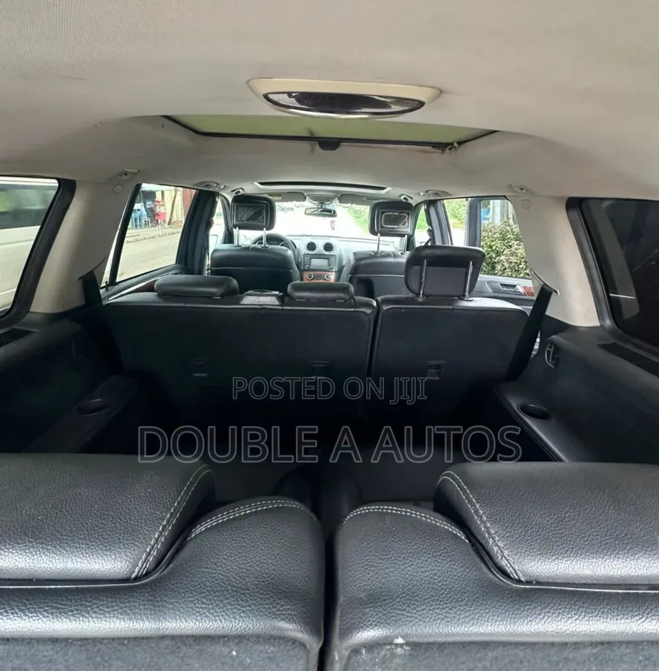 Mercedes-Benz GL-Class 2009 Silver