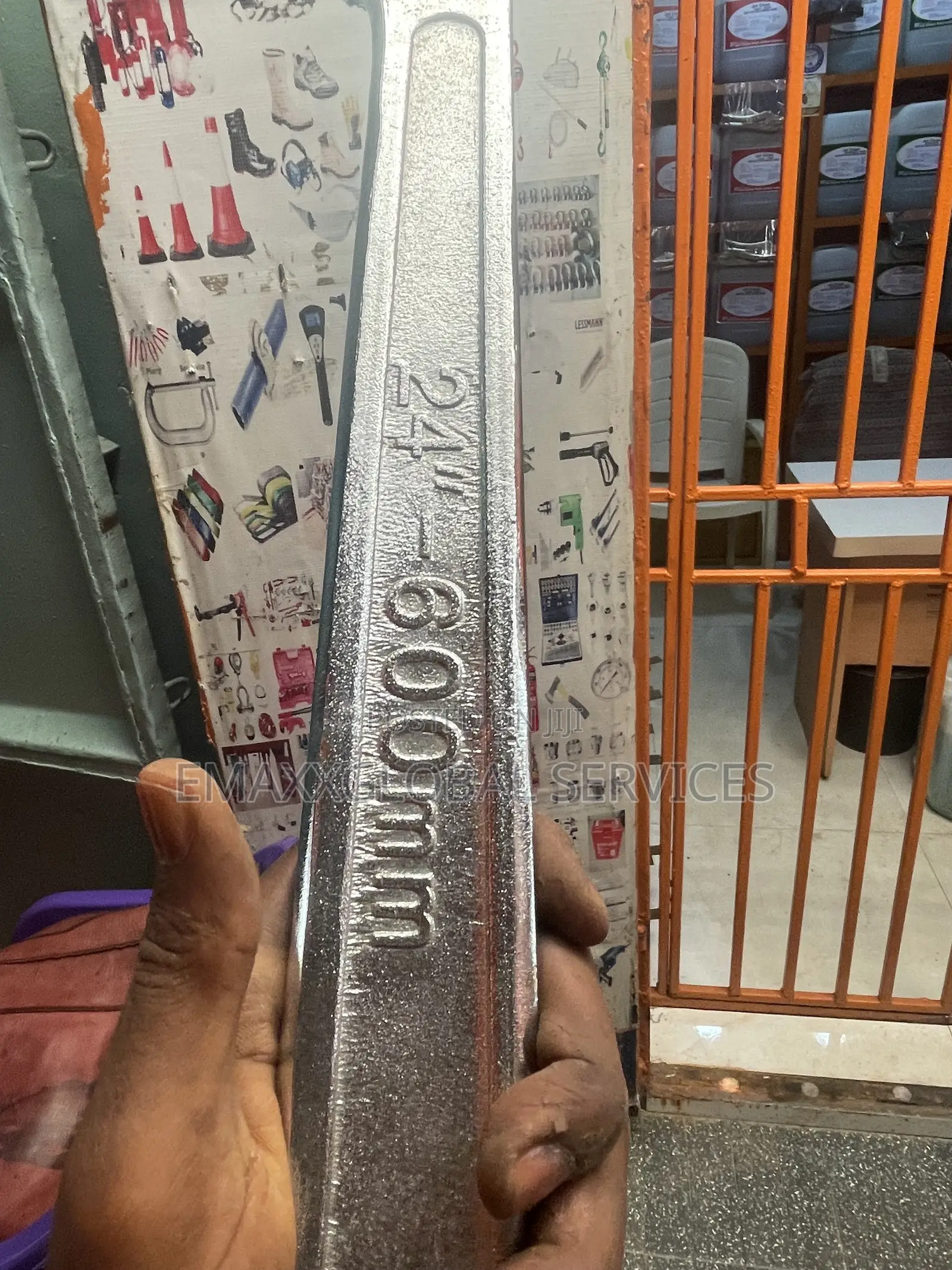 24” Adjustable Spanner