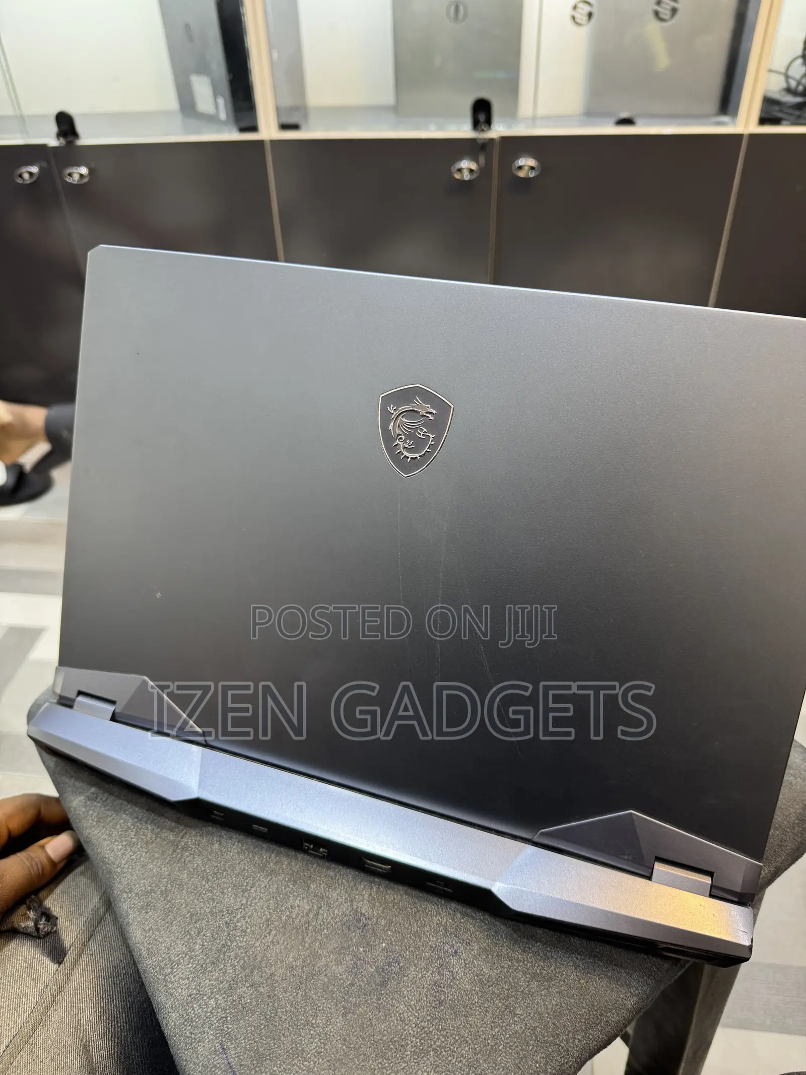 New Laptop MSI GE66 Raider 16GB Intel Core i7 SSD 1T