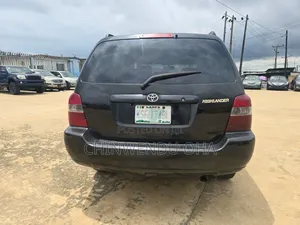 Toyota Highlander 2005 Black