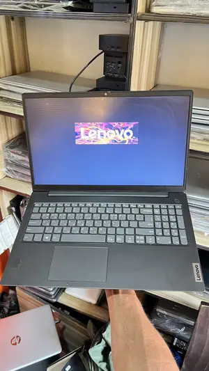 Laptop Lenovo V15 8GB Intel Core i3 SSD 256GB
