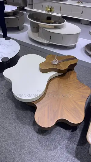 Adjustable Center Table