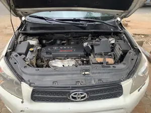 Toyota RAV4 2008 White