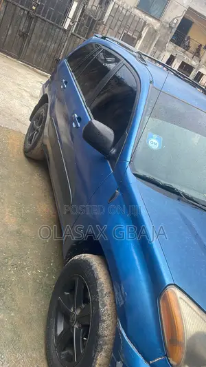 Toyota RAV4 Automatic 2003 Blue