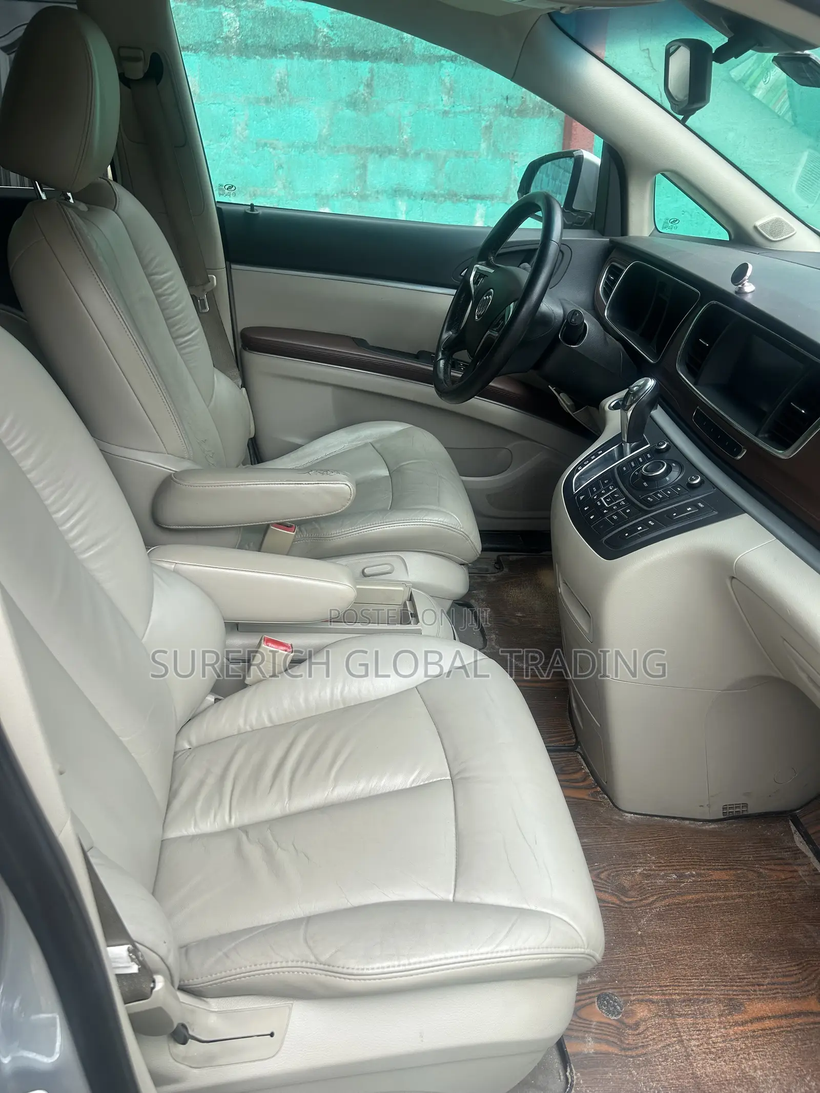 Buick GL8 2014 Silver