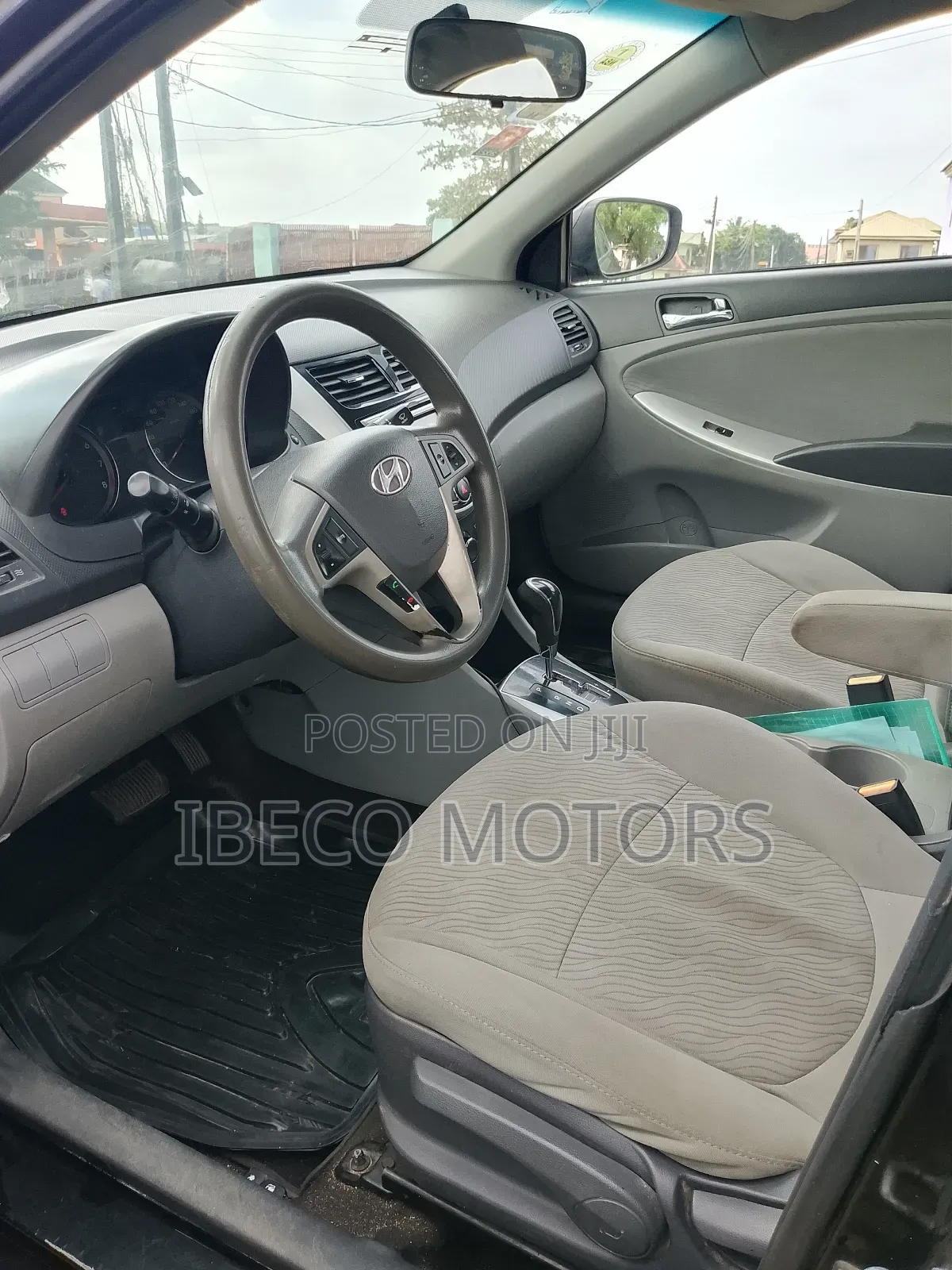 Hyundai Accent GS Automatic 2012 Black