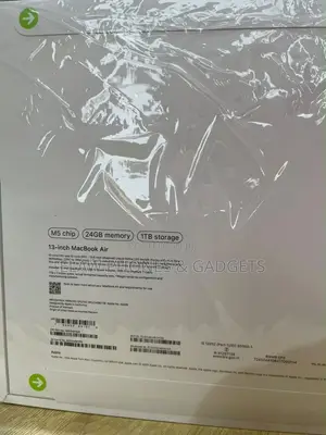 New Laptop Apple MacBook Air 2026 M5 24GB Apple M5 SSD 1T