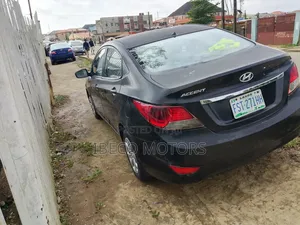 Hyundai Accent GS Automatic 2012 Black