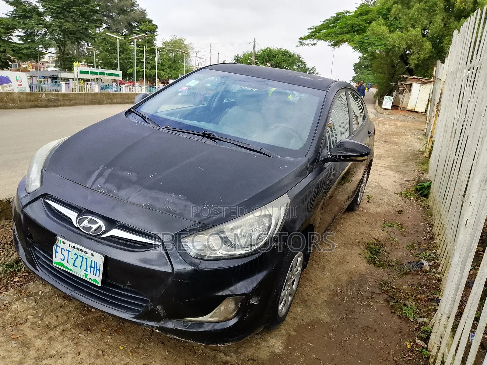 Hyundai Accent GS Automatic 2012 Black