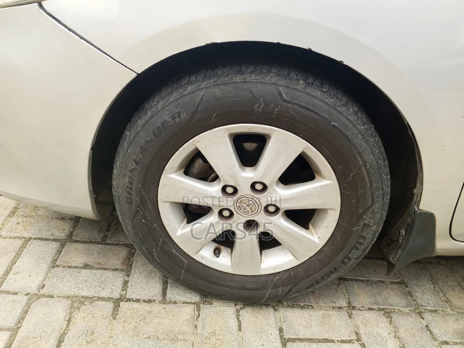 Toyota Corolla 2010 Silver