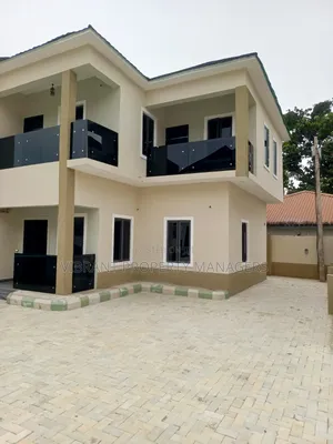 4bdrm Duplex in Gwari Avenue, Kaduna / Kaduna State for rent