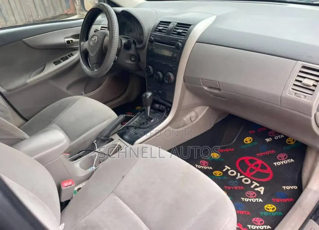 Toyota Corolla 2009 Blue