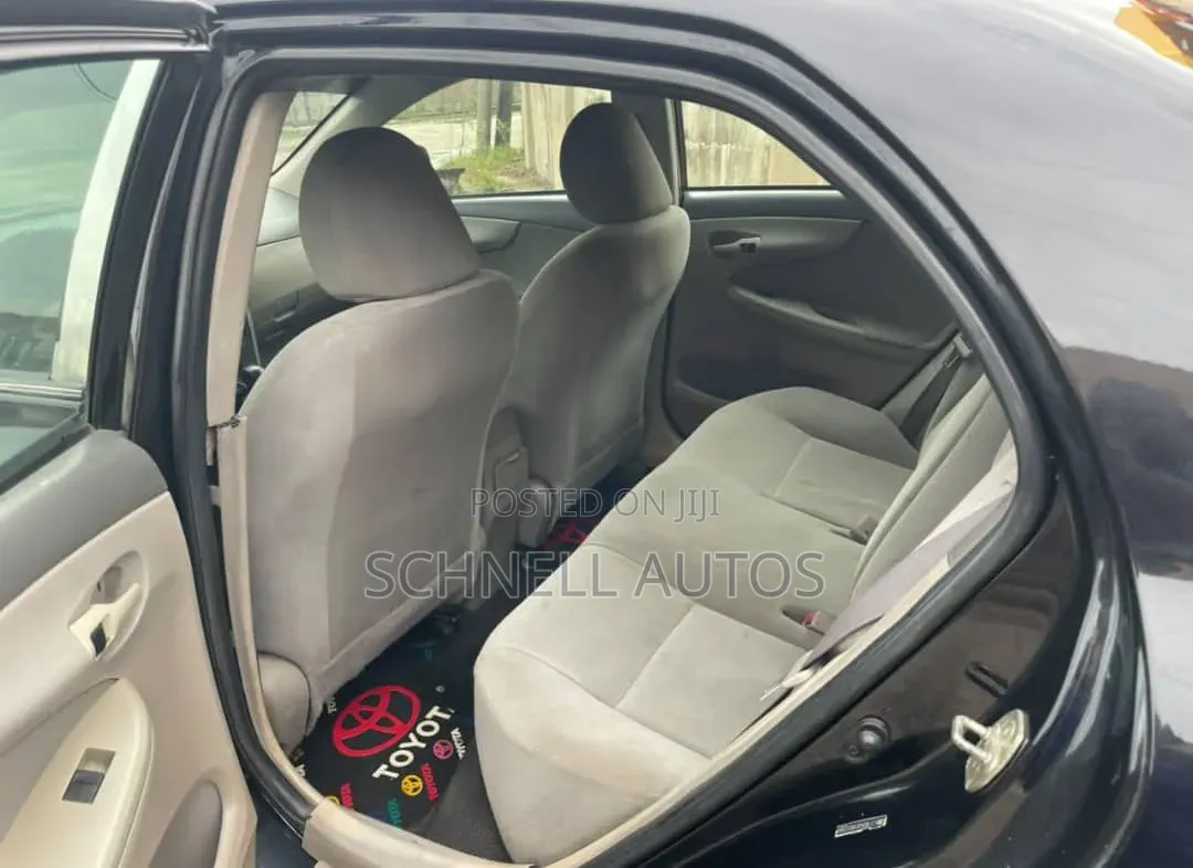 Toyota Corolla 2009 Blue