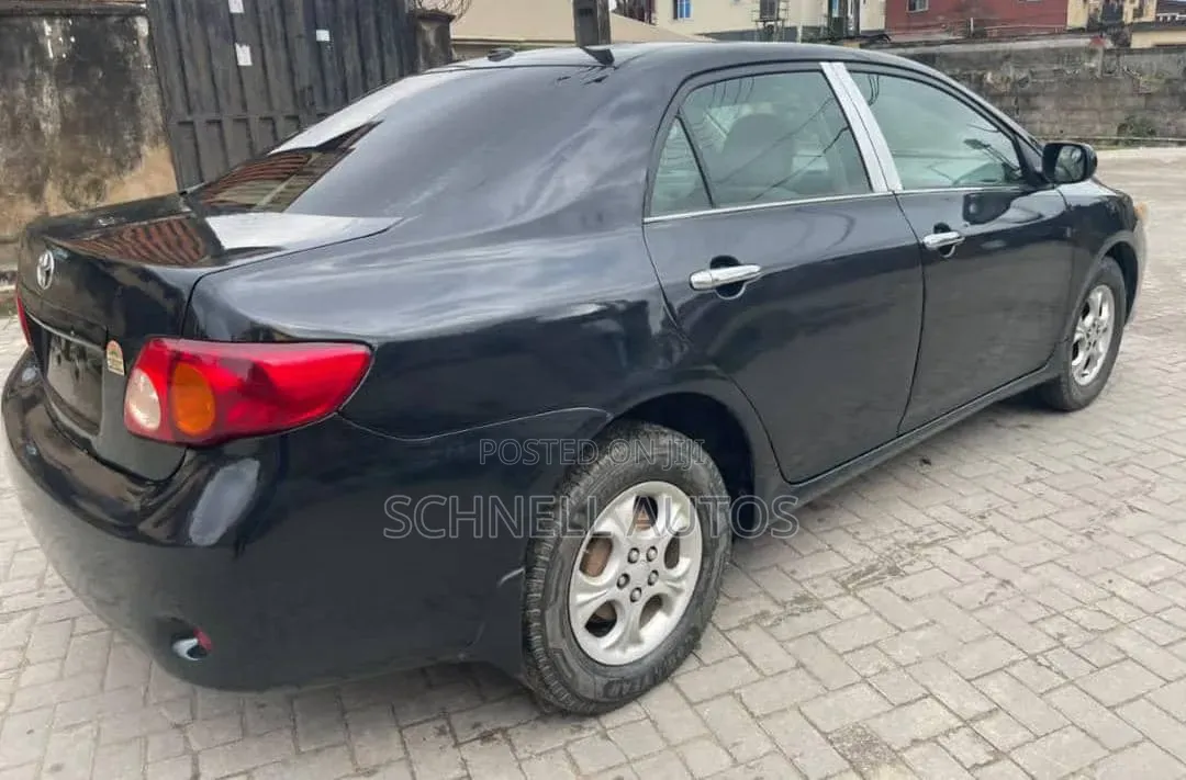 Toyota Corolla 2009 Blue