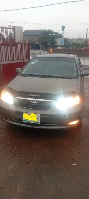 Toyota Corolla 2006 Gray