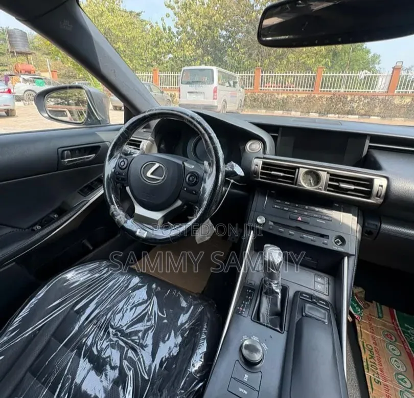 Lexus IS 250 2015 Gray