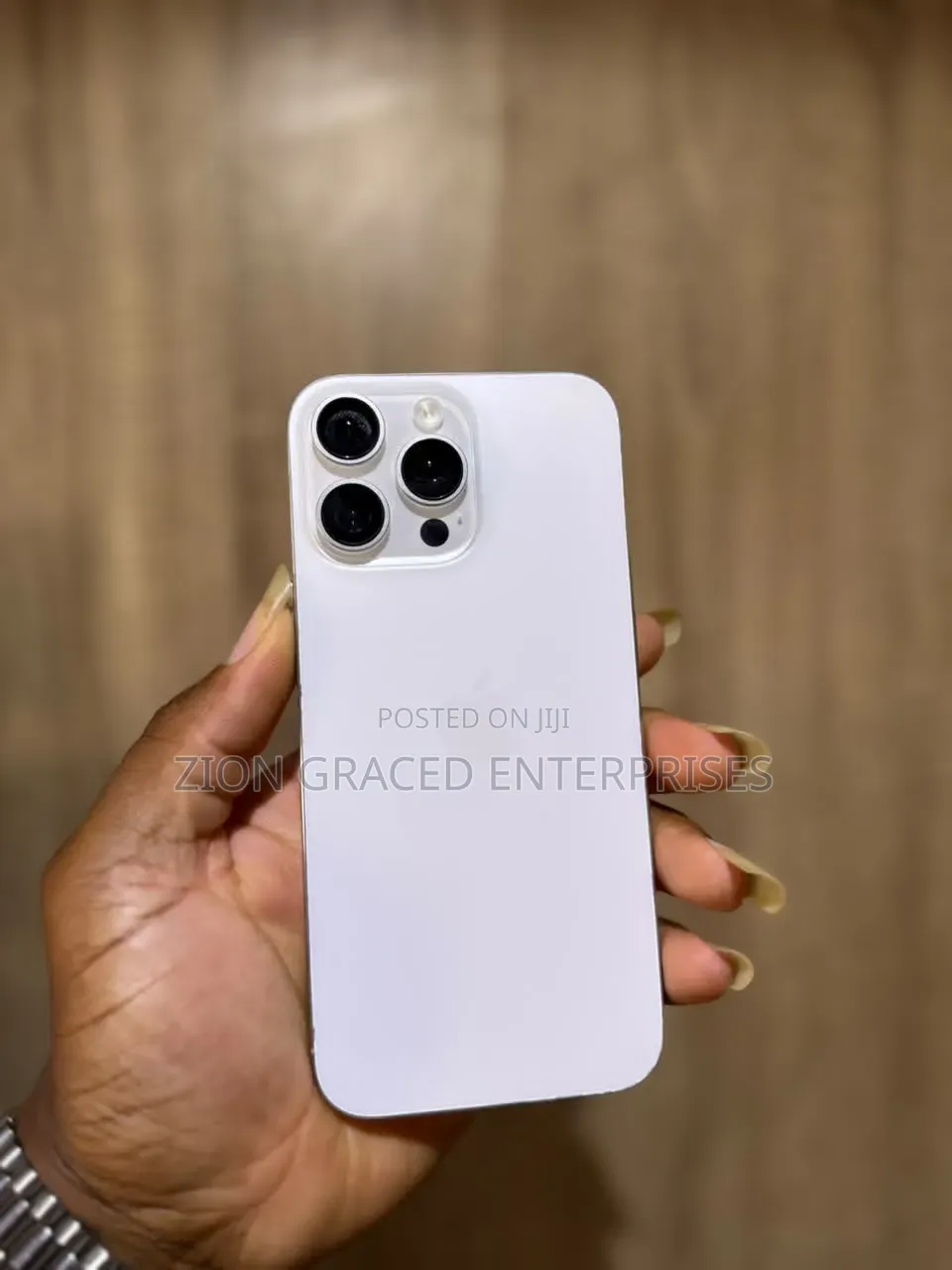 Apple iPhone 16 Pro Max 1 TB White