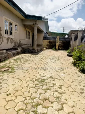 3bdrm Bungalow in Medium Income Estate for sale