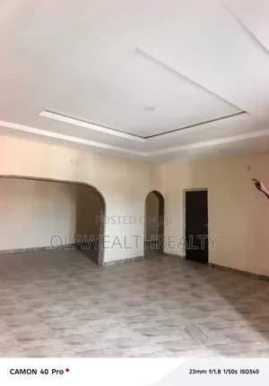 3bdrm Block of Flats in Alegongo Estate, Ibadan for rent