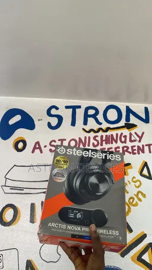 SteelSeries Arctis Nova Pro Wireless
