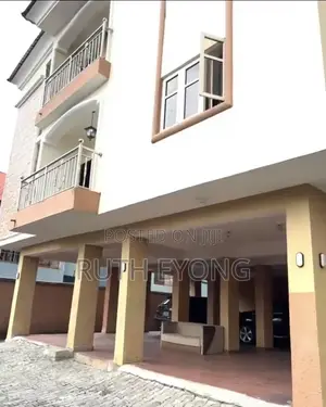 3bdrm Apartment in Thomas Estate Ajah for rent
