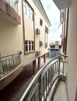 3bdrm Apartment in Thomas Estate Ajah for rent