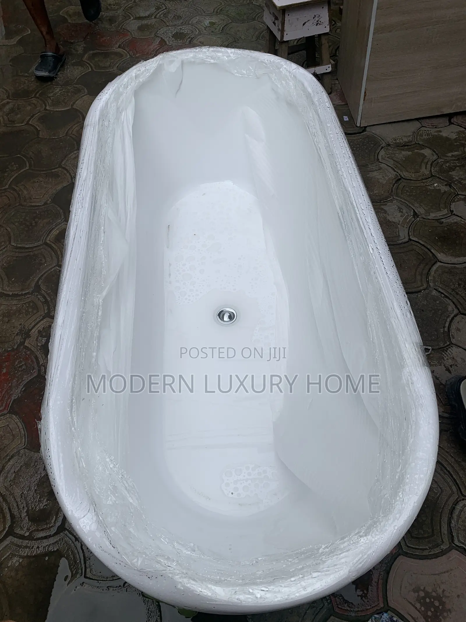 Bathub Jacuzzi