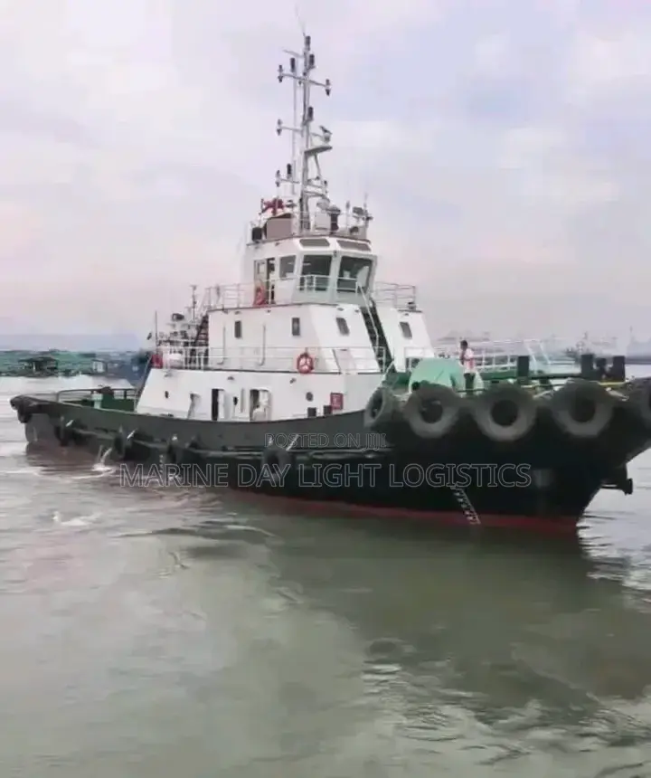30 Tones Bollard Pull Double Screw Sea Going Tugboat Available
