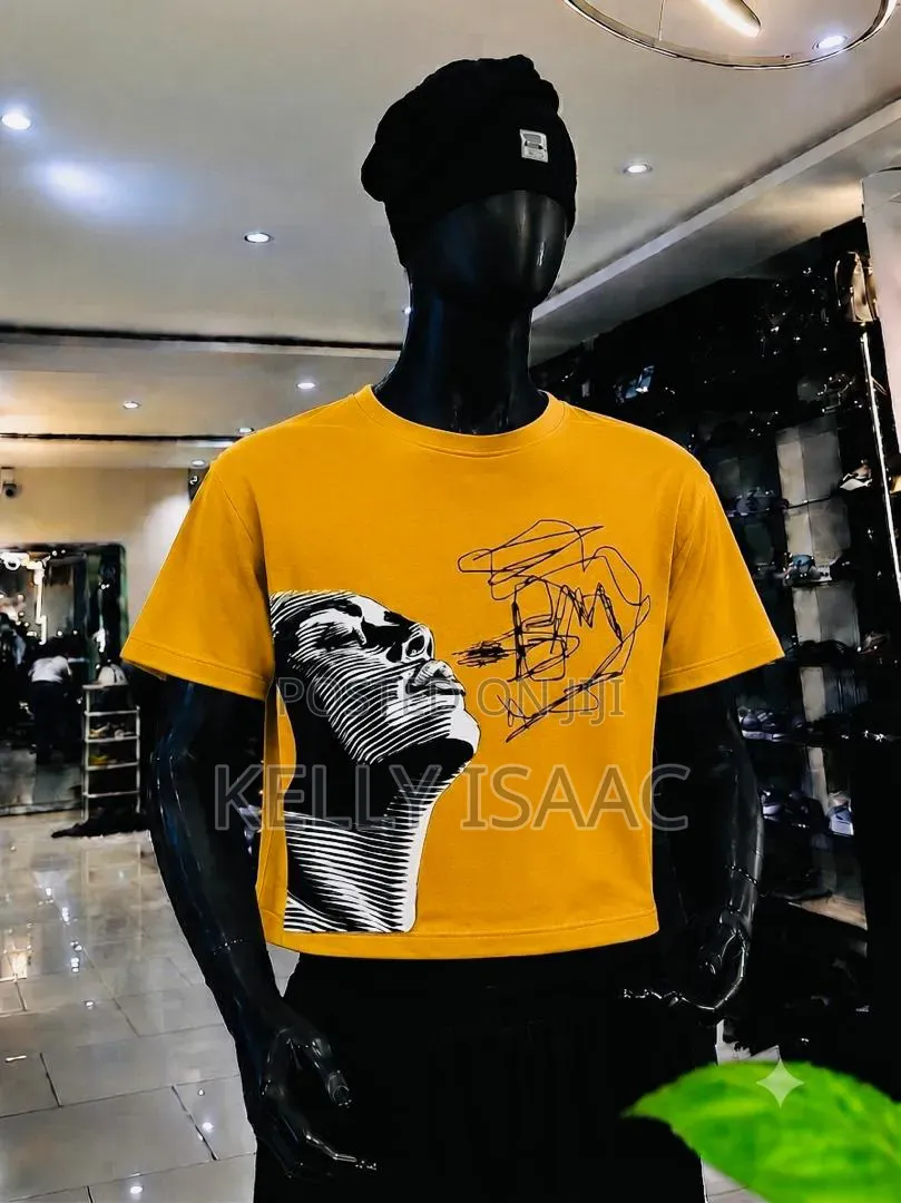 Available Men Crop Top Active