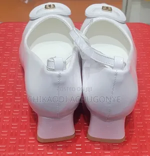 Outing Shoe