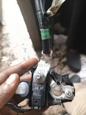 Battery Terminal High Lander 2025