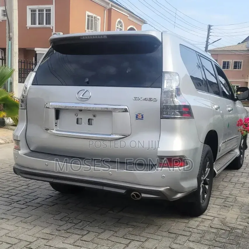 Lexus GX 2016 Silver