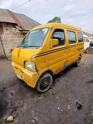 Volkswagen Transporter 1996 Yellow