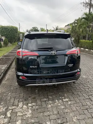 Toyota RAV4 Limited AWD (2.5L 4cyl 6A) 2017 Black